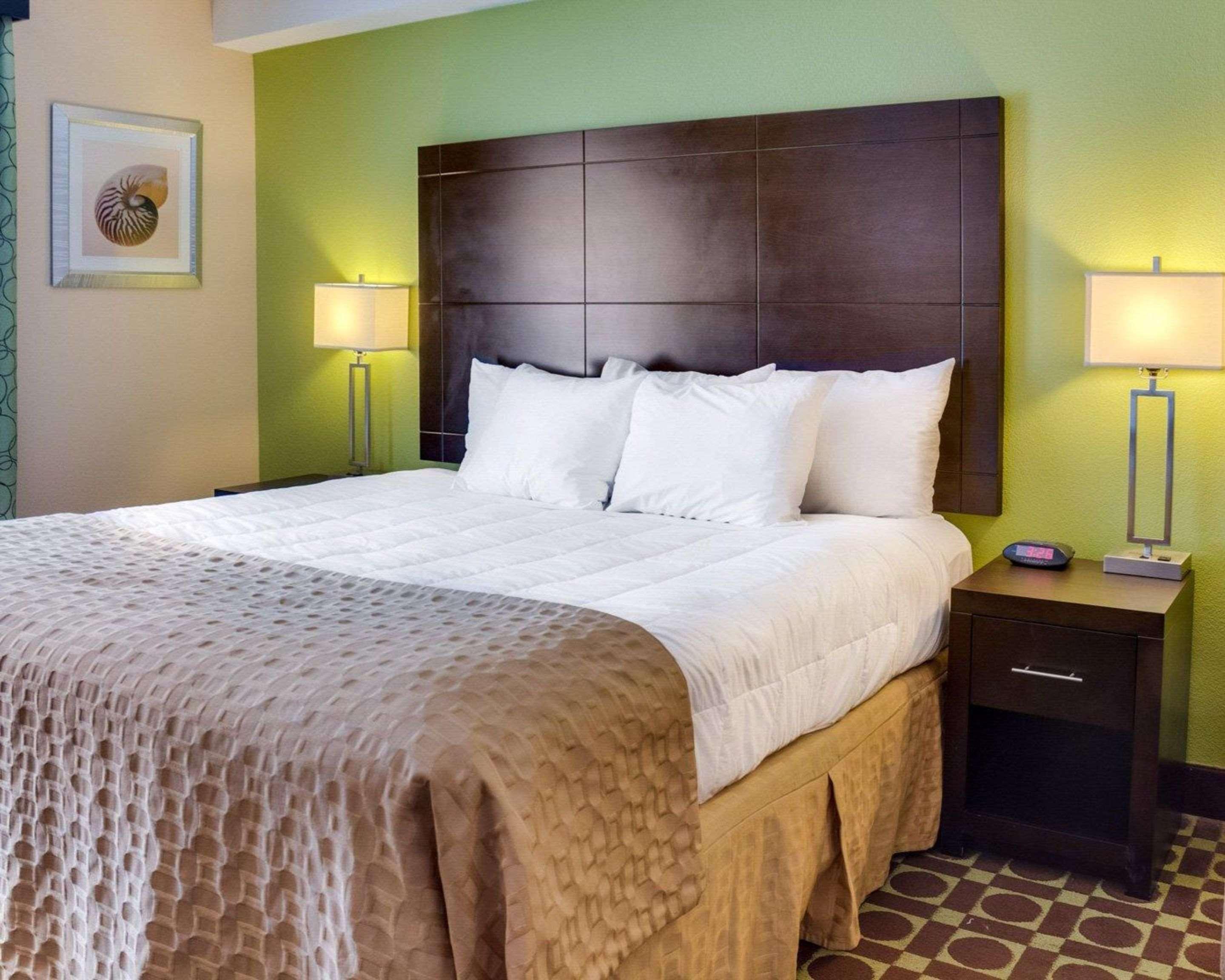 Garner Hotel Virginia Beach North By Ihg Экстерьер фото